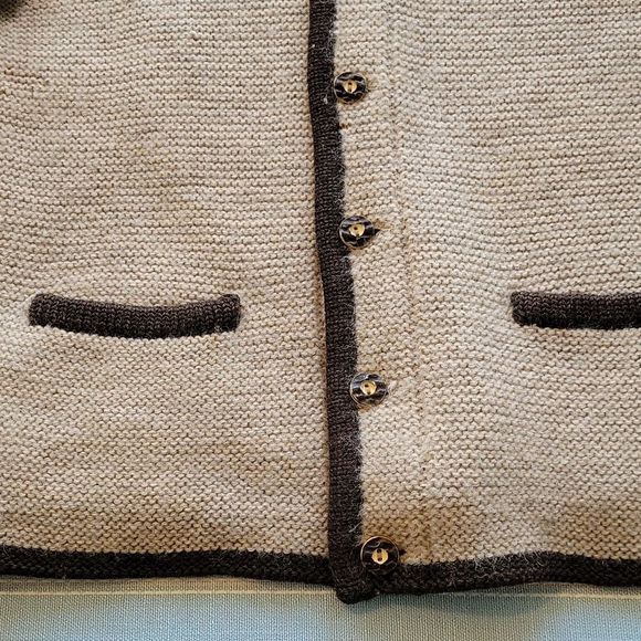 Steffner lambs wool cardigan - Picture 3 of 7